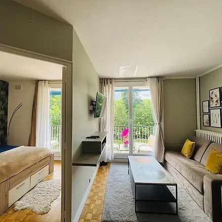 Proche Chateau De Avec Balcon Vu Sur Foret Et Parking Gratuit * Wersal